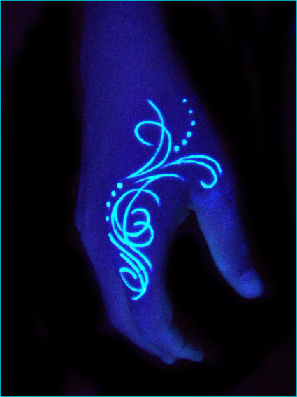 خرید پستی تاتو شب نما Glow Tattoo