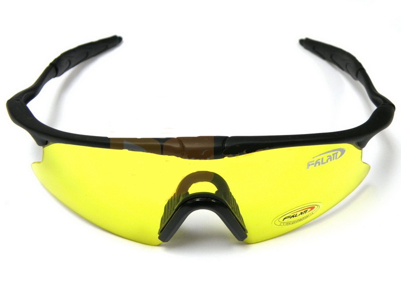 خرید عینک کوهنوردی اوکلای اصل , عینک مه شکن , عینک محافظ چشم Oakley UV400